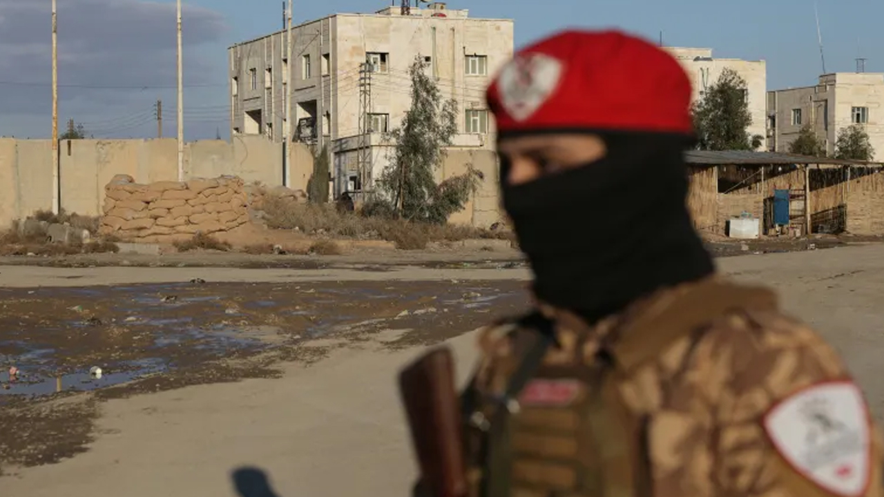 সিরিয়ার উত্তর-পূর্বে কারাগার থেকে আইএসআইএল বন্দিদের পালানো