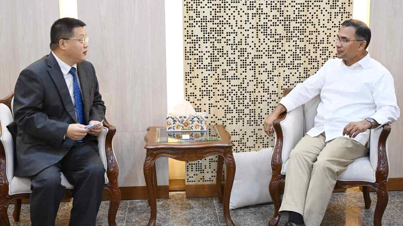 প্রধানমন্ত্রী তারেক রহমানের সঙ্গে চীনা রাষ্ট্রদূতের সৌজন্য সাক্ষাৎ