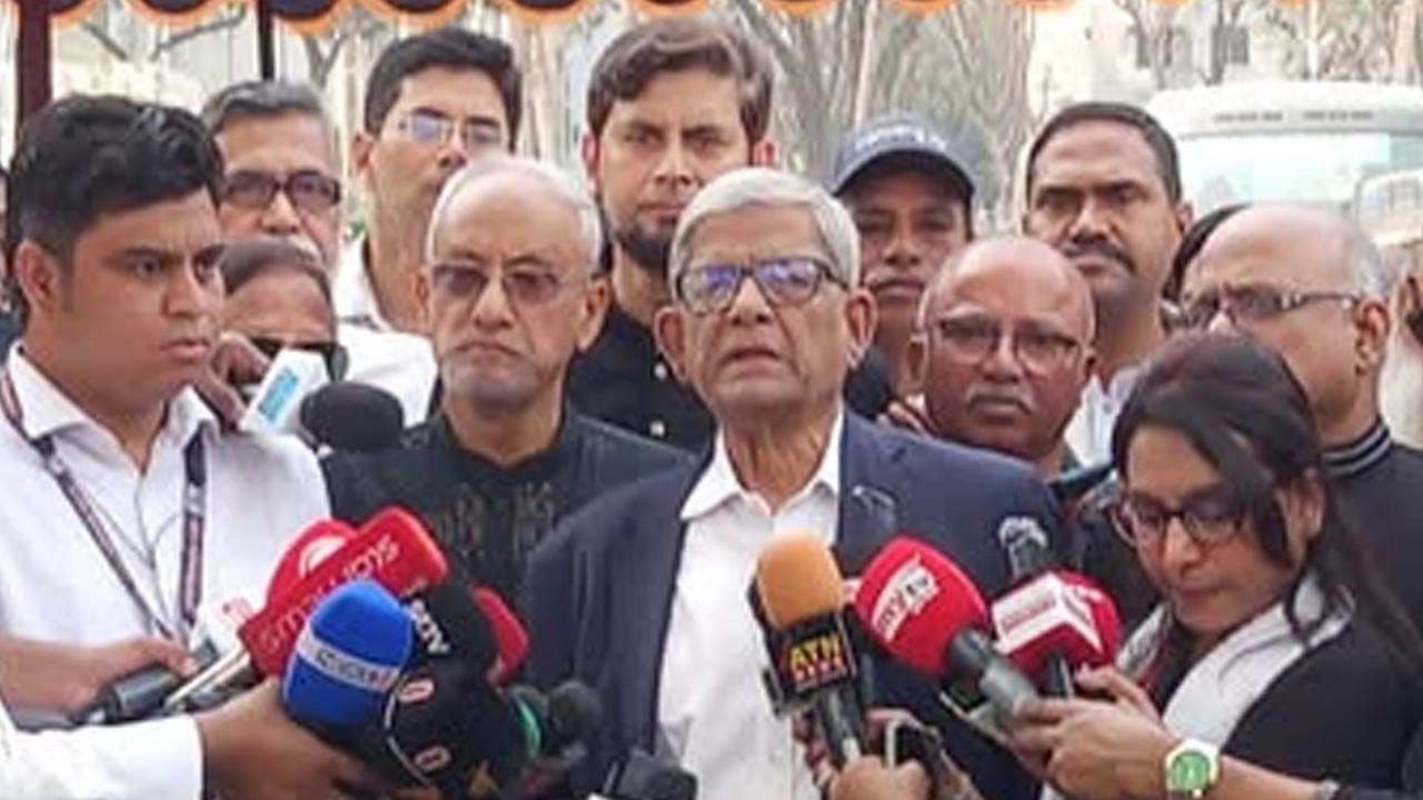 বিডিআর হত্যাকাণ্ড দেশব্যাপী নিরাপত্তা ব্যবস্থাকে লক্ষ্য করে পরিকল্পিত ষড়যন্ত্র ছিল : মির্জা ফখরুল ইসলাম আলমগীর