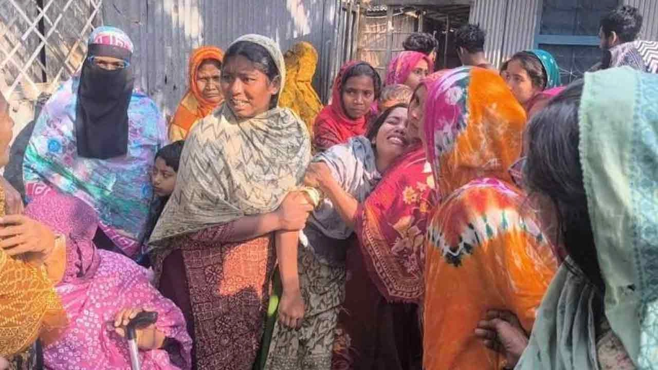 পাবনার ঈশ্বরদীতে দাদী–নাতনি হত্যাকাণ্ড