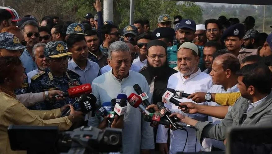 চট্টগ্রামের পতেঙ্গায় সরকারি হাসপাতাল স্থাপনের সম্ভাব্য জমি পরিদর্শন করলেন অর্থমন্ত্রী