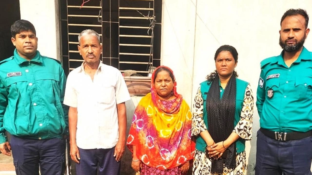 মোবাইল ফোনে কণ্ঠ নকল করে ভুয়া আর্থিক লেনদেনে ২১ লাখ টাকা উদ্ধার, দম্পতি গ্রেপ্তার