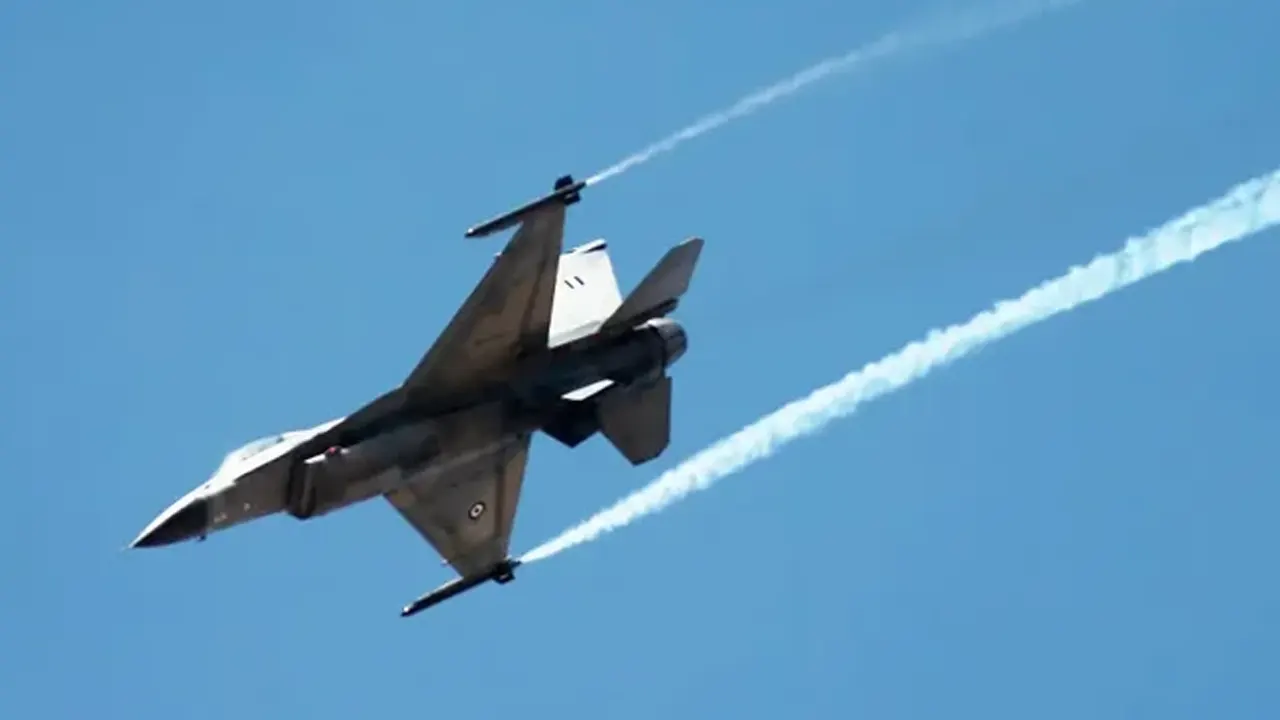 তুরস্কে এফ-১৬ বিমান বিধ্বস্ত, পাইলট নিহত