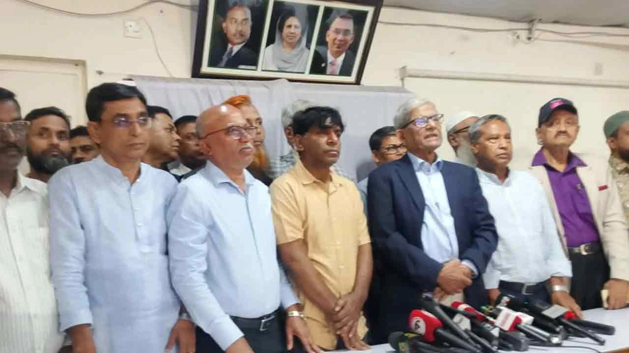 বিএনপি মহাসচিবের বক্তব্যে দেশের রাজনৈতিক নেতৃত্ব ও নির্বাচনের প্রসঙ্গ