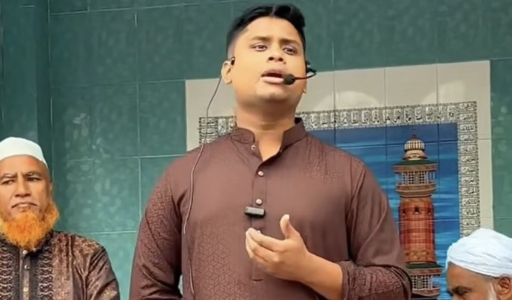 ঈদের নামাজে সামাজিক শুদ্ধতা ও দুর্নীতি প্রতিরোধে গুরুত্বারোপ এমপি হাসনাত আব্দুল্লাহর