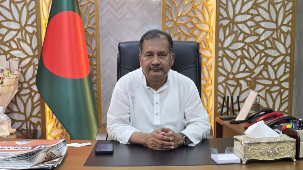 নবীন সংসদ সদস্যরা খামখেয়ালি আচরণ না করে স্পিকারকে অবিভাবক হিসেবে মেনে চলবেন : তথ্যমন্ত্রী