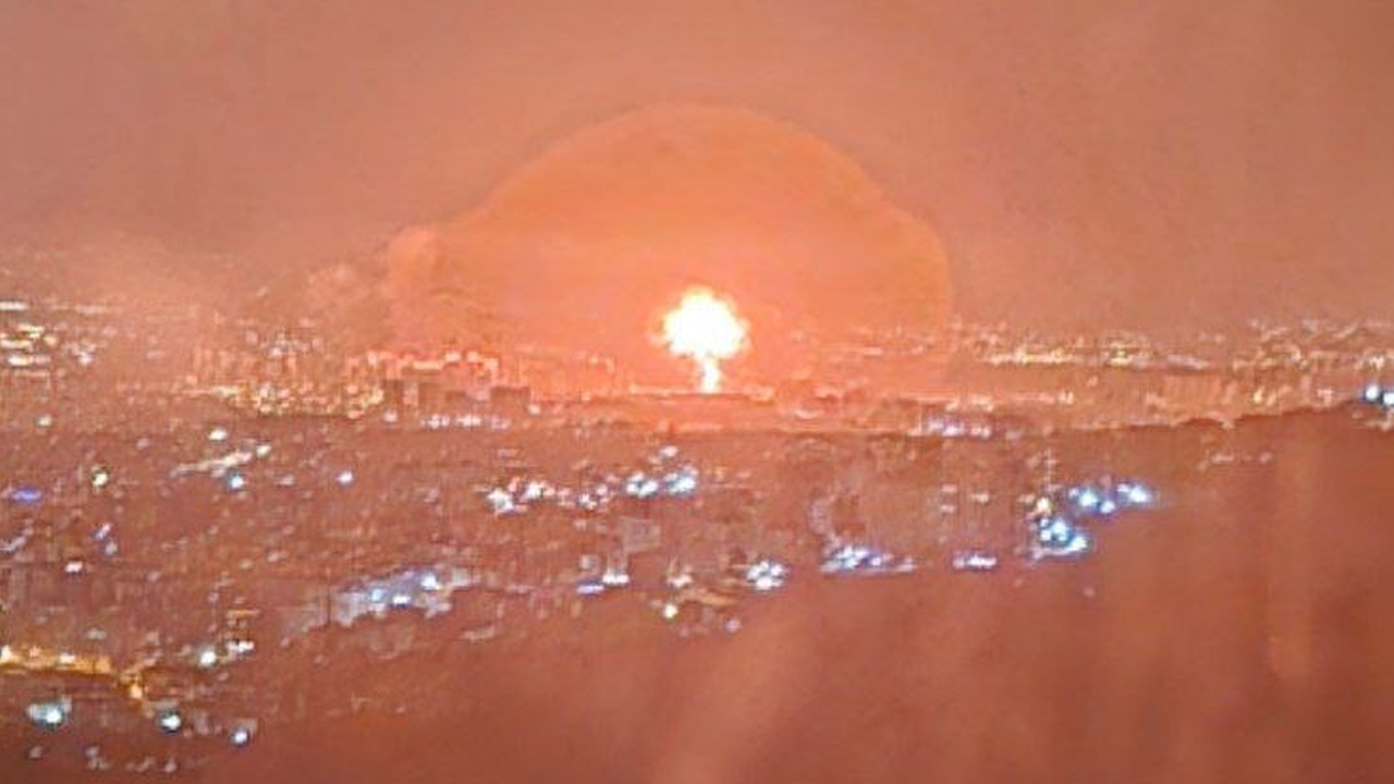 ইরান বাহরাইনের মার্কিন ঘাঁটিতে ক্ষেপণাস্ত্র হামলার দাবি করেছে