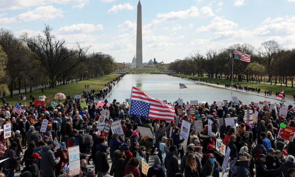 যুক্তরাষ্ট্রে ‘নো কিংস’ বিক্ষোভে লাখো মানুষ রাস্তায়