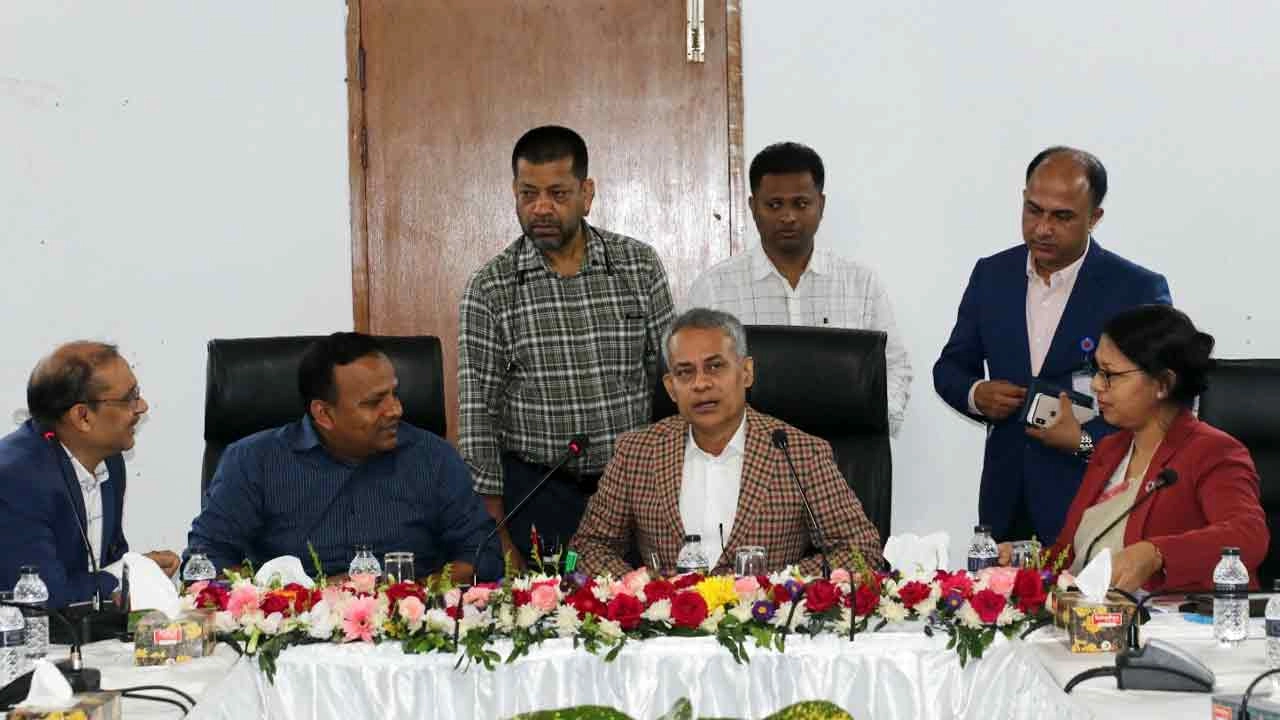 বিআইডব্লিউটিসিকে জনবান্ধব ও লাভজনক প্রতিষ্ঠানে রূপান্তরের নির্দেশনা