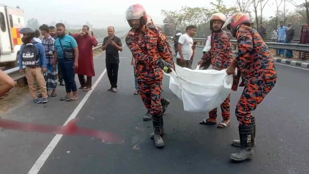 ঢাকা-মাওয়া এক্সপ্রেসওয়েতে মোটরসাইকেল দুর্ঘটনায় যুবক নিহত