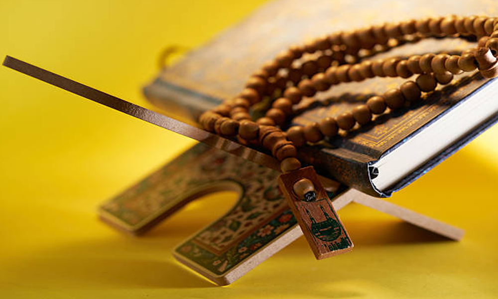 আদম (আঃ) এর সিজদা প্রত্যাখ্যান ও ইবলীসের প্রতিশ্রুতি: বনি ইসরাঈল সুরা ৬১-৬২