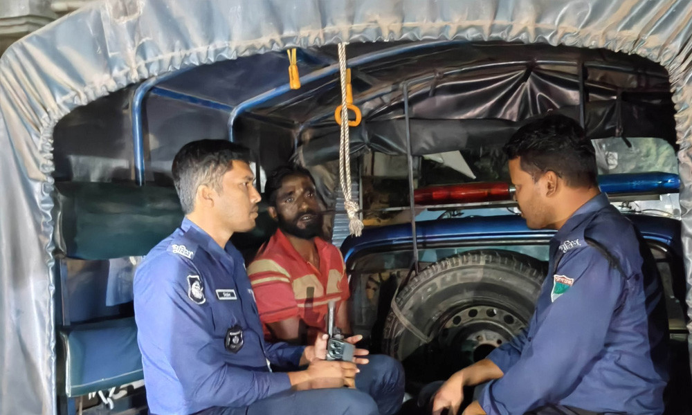 যশোরে ৮ বছরের শিশুকে ধর্ষণের অভিযোগে অভিযুক্ত গ্রেফতার: আদালতে স্বীকারোক্তিমূলক জবানবন্দি