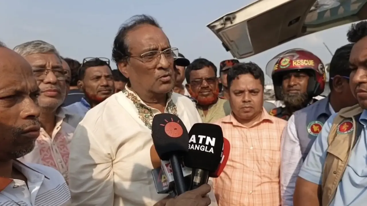 দৌলতদিয়া ফেরিঘাটে বাসডুবি: ২৬ মরদেহ উদ্ধার, ঘাট ব্যবস্থাপনা উন্নয়নে পরিকল্পনার কথা জানালেন প্রতিমন্ত্রী