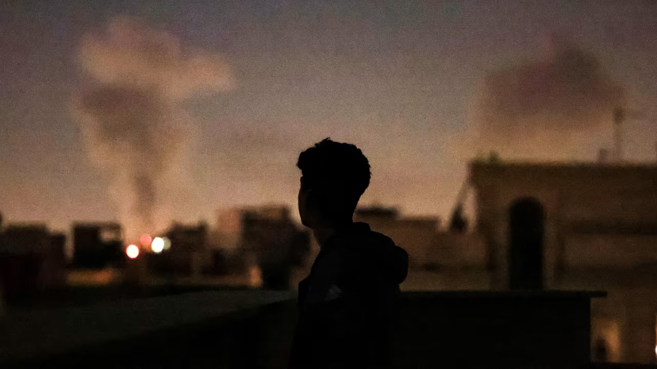 ইসরায়েলি বিমান হামলায় তেহরানে ব্যালিস্টিক মিসাইল অবকাঠামো ধ্বংস