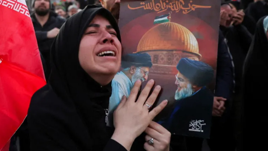 যুক্তরাষ্ট্র–ইসরায়েল যৌথ হামলায় আয়াতুল্লাহ আলি খামেনি নিহত, ইরানে ৪০ দিনের শোক