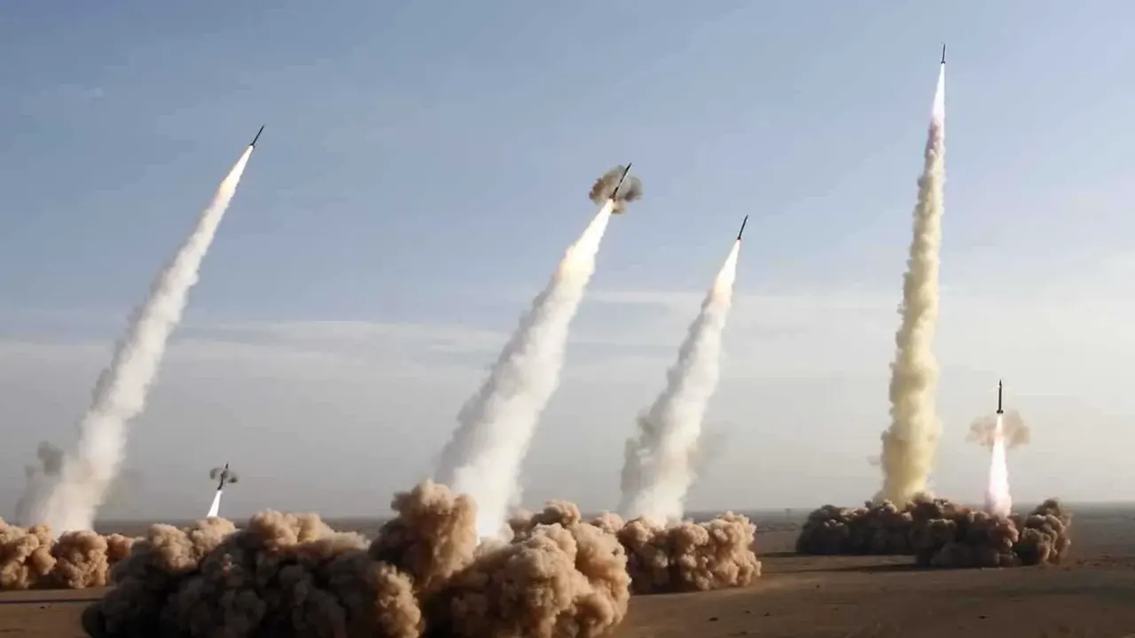 ইরানের সামরিক হামলা: মধ্যপ্রাচ্যে নতুন ধাপের সংঘাত শুরু