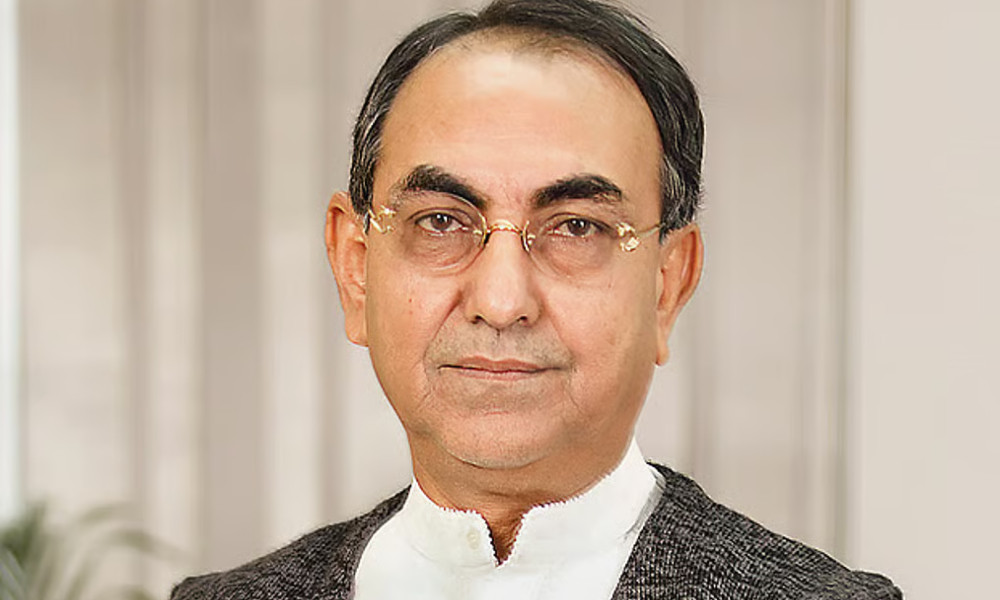 উন্নত চিকিৎসার জন্য এয়ার অ্যাম্বুল্যান্সে আজ সিঙ্গাপুরে নেওয়া হচ্ছে মির্জা আব্বাসকে