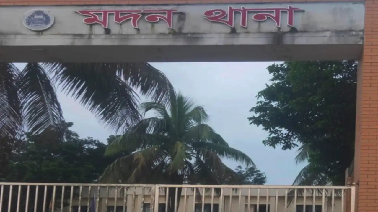 মদনে বিএনপি নেতাকে পানিতে চুবিয়ে নির্যাতনের অভিযোগ, থানায় মামলা