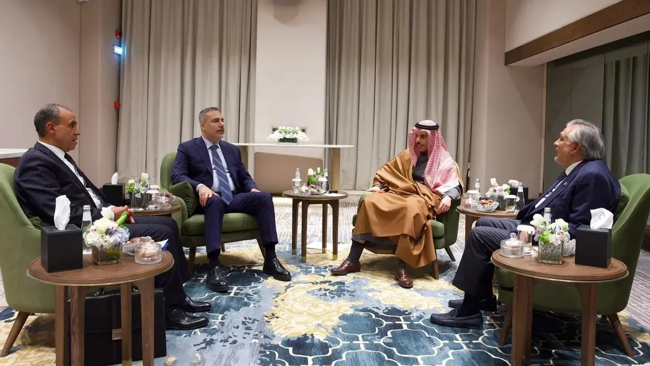 মধ্যপ্রাচ্যে আঞ্চলিক নিরাপত্তা জোট গঠনের লক্ষ্যে তুরস্ক, সৌদি আরব, মিসর ও পাকিস্তানের বৈঠক