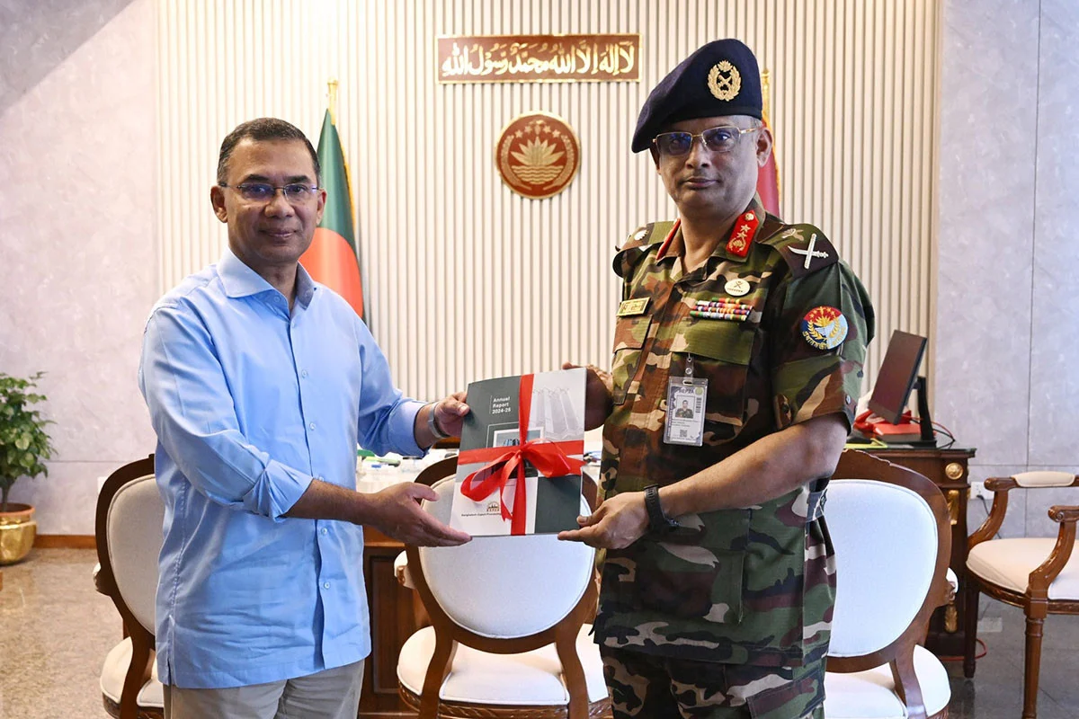 প্রধানমন্ত্রীর  সঙ্গে  বেপজা নির্বাহী চেয়ারম্যানের সাক্ষাৎ