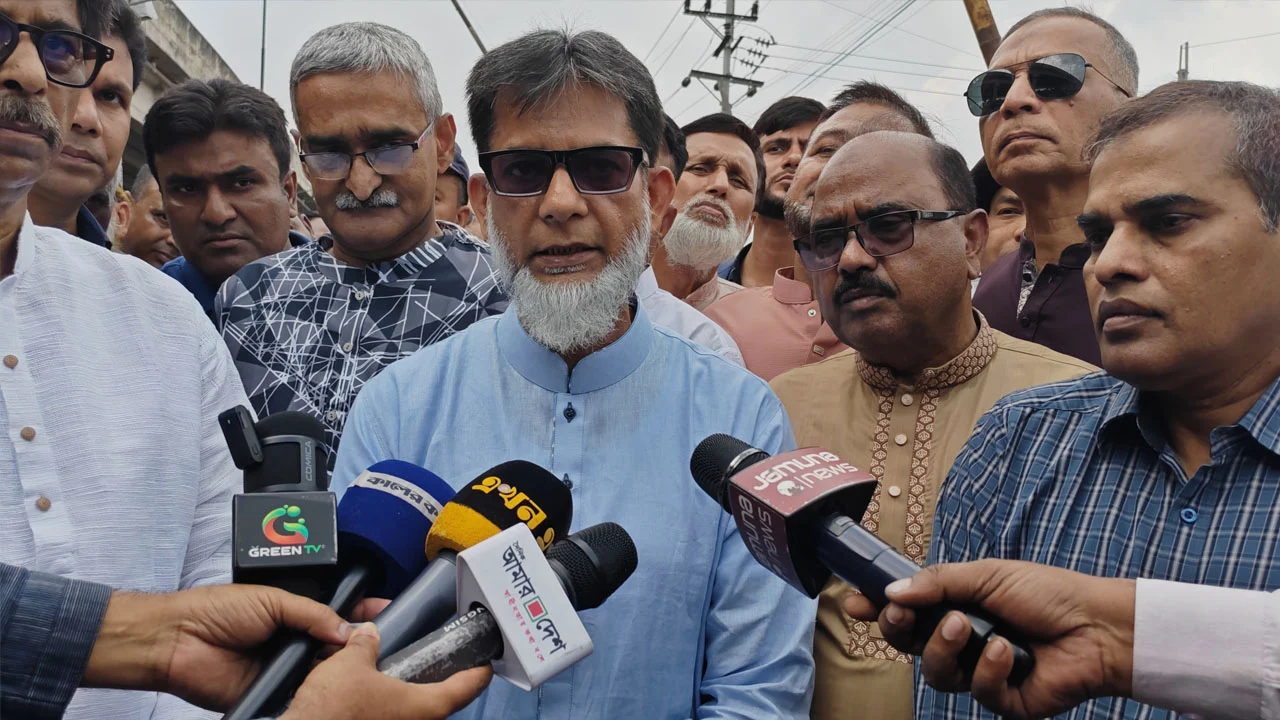 স্বয়ংক্রিয় রেলগেট চালুর নির্দেশ প্রধানমন্ত্রীর: রেল প্রতিমন্ত্রী