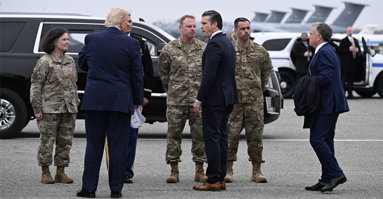 মার্কিন নৌসেনা ও মেরিন মধ্যপ্রাচ্যে মোতায়েন