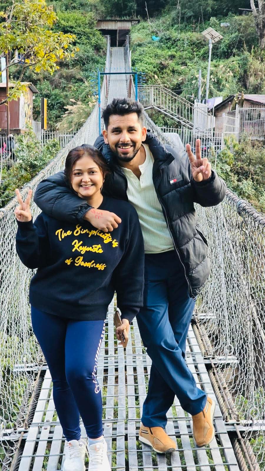 ইভনাথ খান ইকরার দাফন সম্পন্ন, স্বামী জাহের আলভী উপস্থিত ছিলেন না