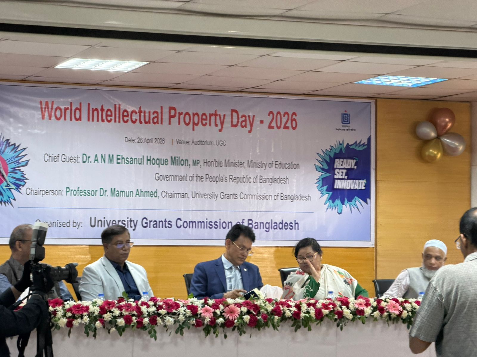 বিশ্ববিদ্যালয়গুলোকে ‘সেন্টার অব এক্সিলেন্স’ হিসেবে গড়ে তোলার আহ্বান শিক্ষামন্ত্রীর