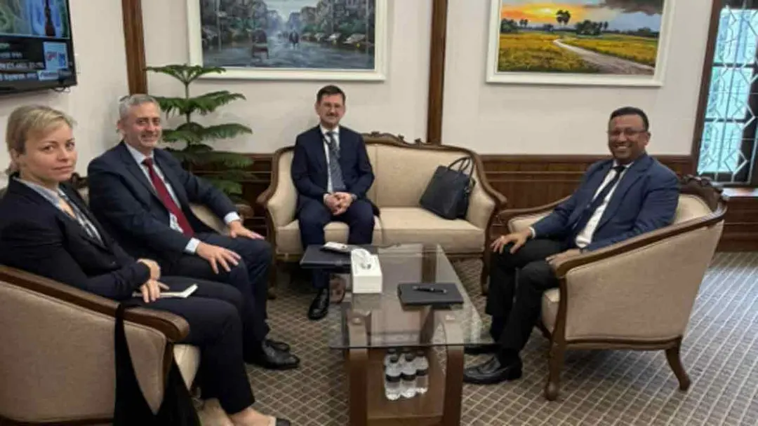 বাংলাদেশ ও ইইউর দ্বিপাক্ষিক সম্পর্ক জোরদারে প্রধানমন্ত্রীর উপদেষ্টার সঙ্গে এরিক কুর্জওয়েলের সাক্ষাৎ