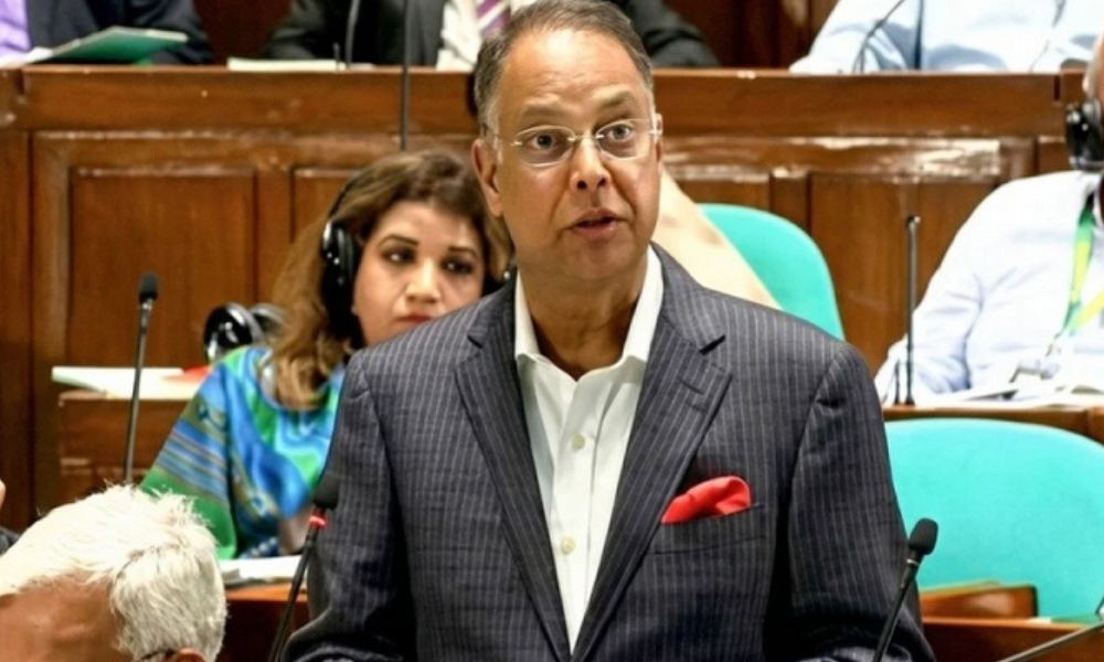 হরমুজ প্রণালিতে বিনামূল্যে নিরাপত্তা দেওয়া সম্ভব নয়: ইরানের ভাইস প্রেসিডেন্ট