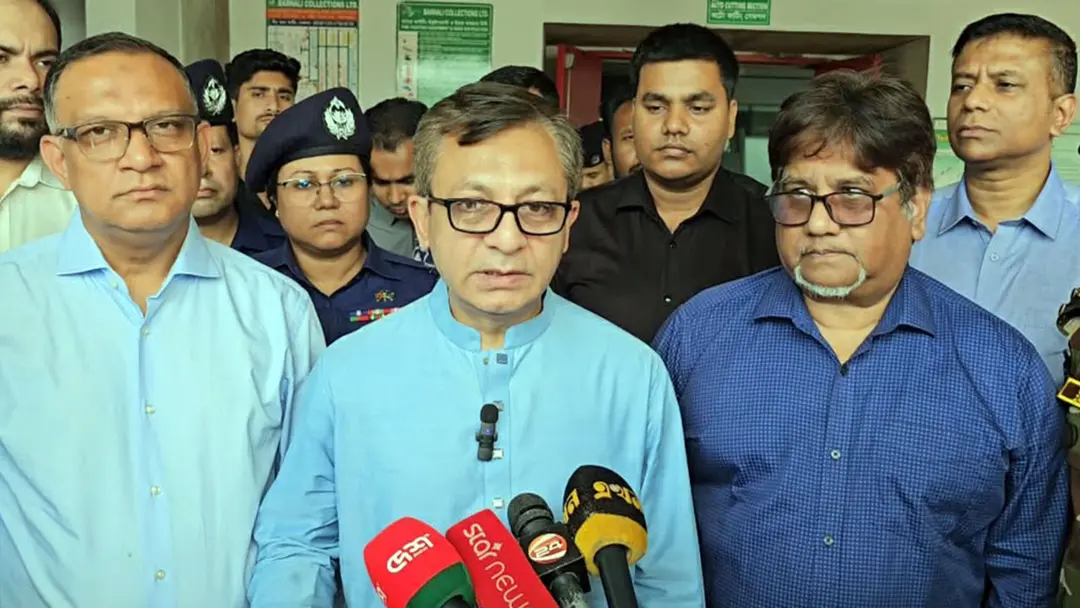 বৈশ্বিক বাজারে মন্দার কারণেই পোশাক রপ্তানি হ্রাস পেয়েছে: বস্ত্র ও পাটমন্ত্রী