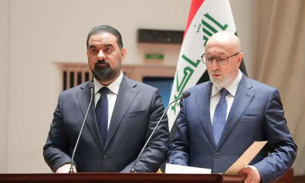 ইরাকে দীর্ঘ রাজনৈতিক অচলাবসানের অবসান, প্রেসিডেন্ট নির্বাচিত নিজার আমেদি