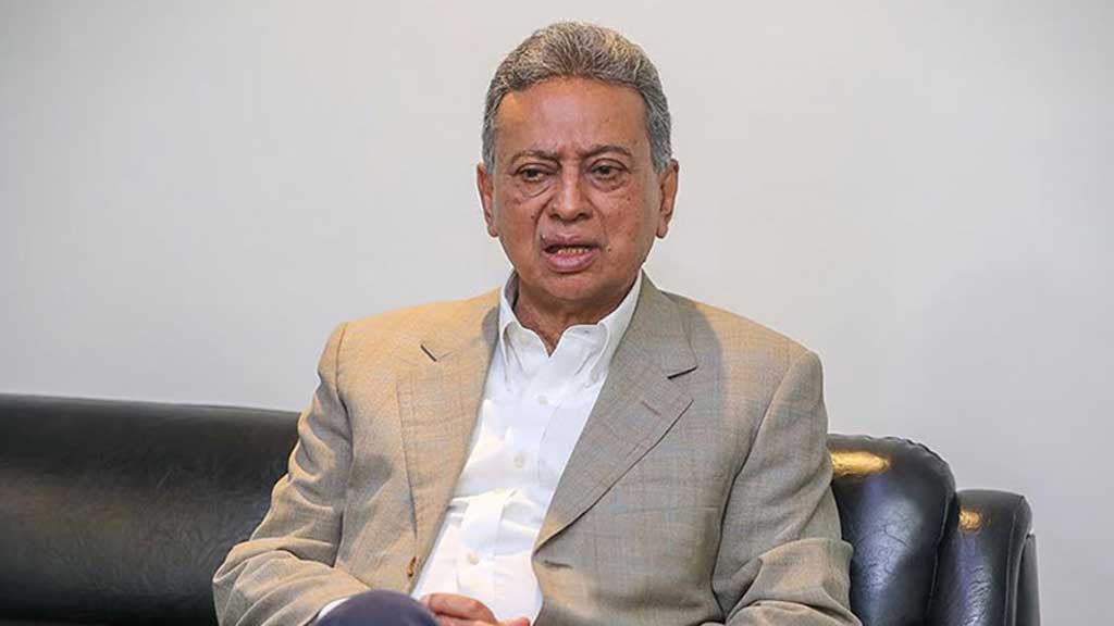 ব্যাংকিং খাতে তারল্য সংকট ও বেসরকারি খাতে মূলধন ঘাটতি পূরণে দুই বছরের ‘কুশন’ প্রয়োজন: অর্থমন্ত্রী আমির খসরু