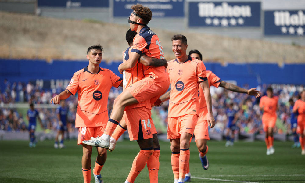 গেতাফেকে হারিয়ে শিরোপার সুবাস পাচ্ছে বার্সেলোনা, মাইলফলক ছুঁলেন লেভানদোভস্কি