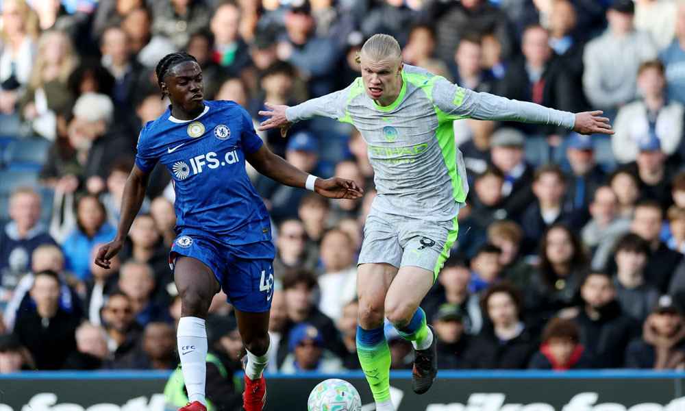 চেলসিকে ৩-০ গোলে হারিয়ে শিরোপা লড়াইয়ে ম্যানচেস্টার সিটির অগ্রগতি