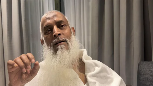 হজ ফ্লাইট ১৮ এপ্রিল থেকে শুরু হবে: ধর্মমন্ত্রী