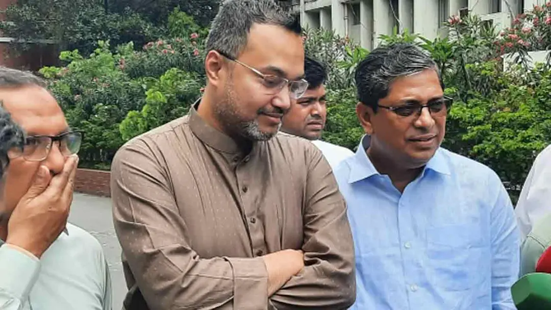 প্রাথমিক বিদ্যালয়ে পাটের ব্যাগ ও ইউনিফর্ম দিচ্ছে সরকার: জুলাইয়ে শুরু হচ্ছে পাইলট প্রকল্প