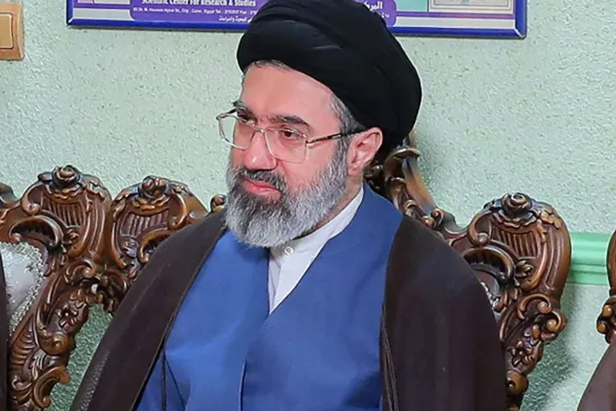 ইরানের শাসন ব্যবস্থায় বড় পরিবর্তনের ইঙ্গিত: নেতৃত্বে রেভল্যুশনারি গার্ডসের জেনারেলরা