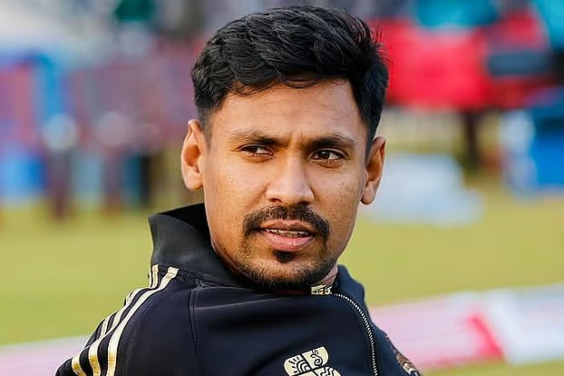 ইনজুরি ও ফ্র্যাঞ্চাইজি ক্রিকেটে পরাজয়: মোস্তাফিজের জন্য এক হতাশাজনক দিন