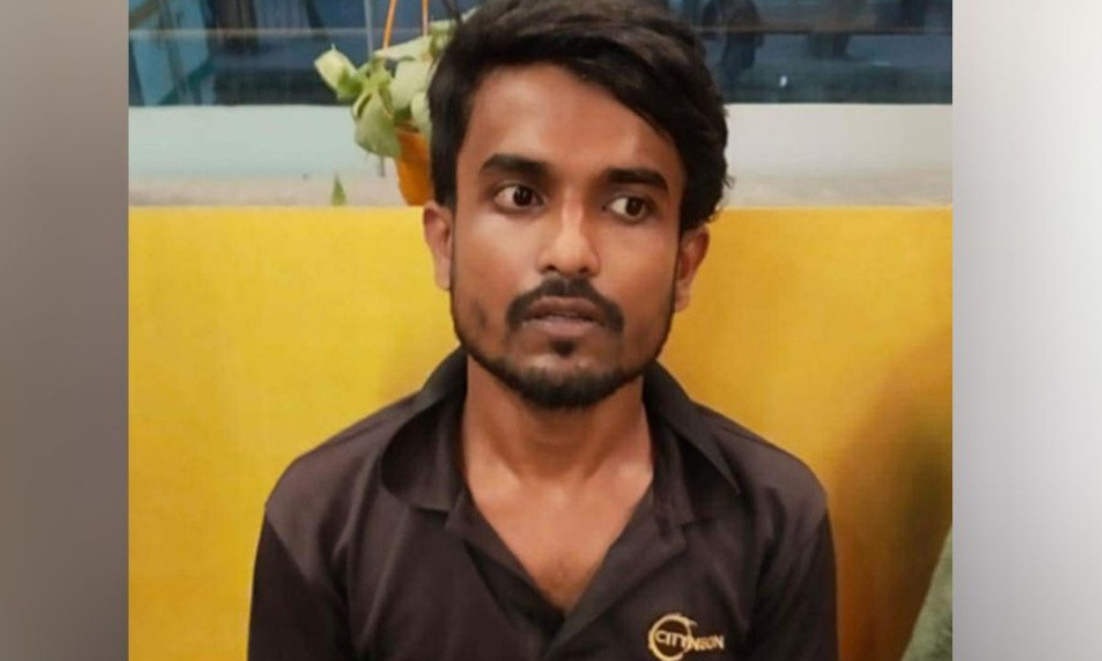 সামাজিক যোগাযোগমাধ্যমে ফাঁদ পেতে ধর্ষণ ও ব্ল্যাকমেইল: যাত্রাবাড়ীতে গ্রেপ্তার ১