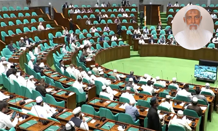 হজযাত্রীদের জন্য নিরাপদ যাতায়াত ও স্বাস্থ্যসেবা নিশ্চিত করতে পাঁচটি পদক্ষেপ গ্রহণ