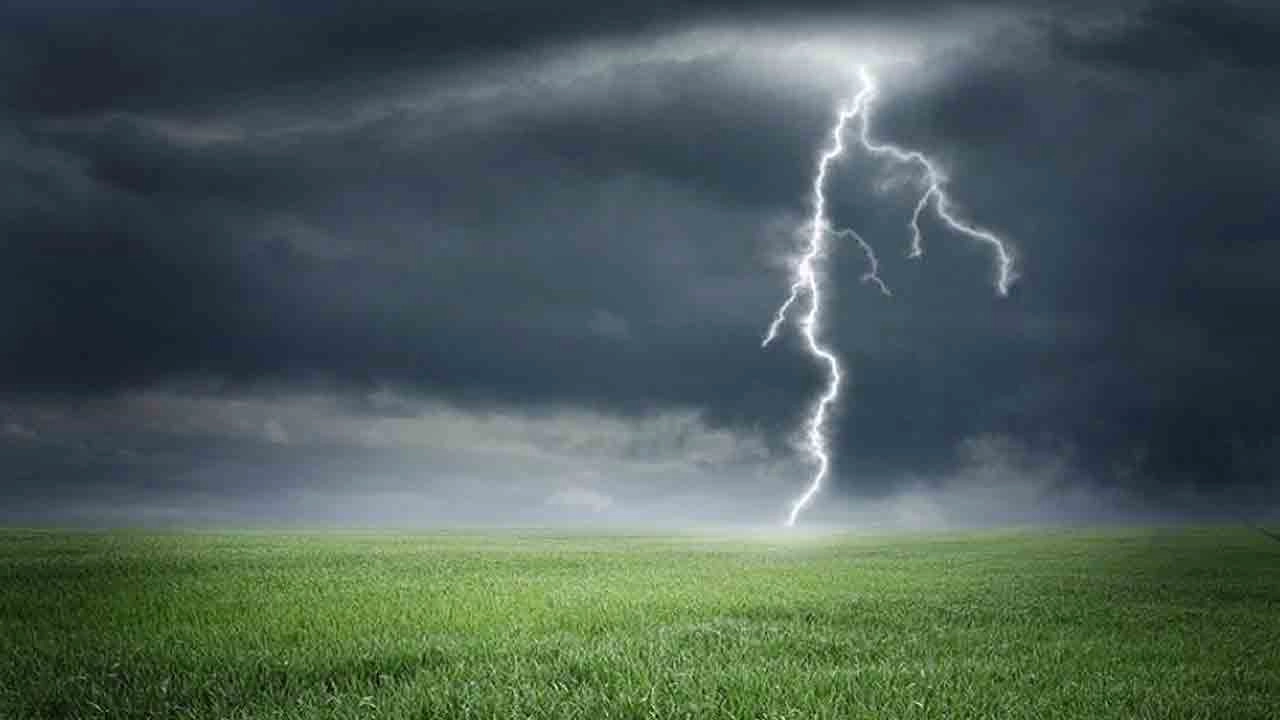 চুনারুঘাটে বজ্রপাতে এসএসসি পরীক্ষার্থীর মৃত্যু