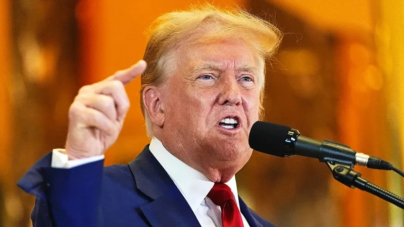 আবার ইরানকে লক্ষ্য করে হামলার হুমকি দিল ট্রাম্প