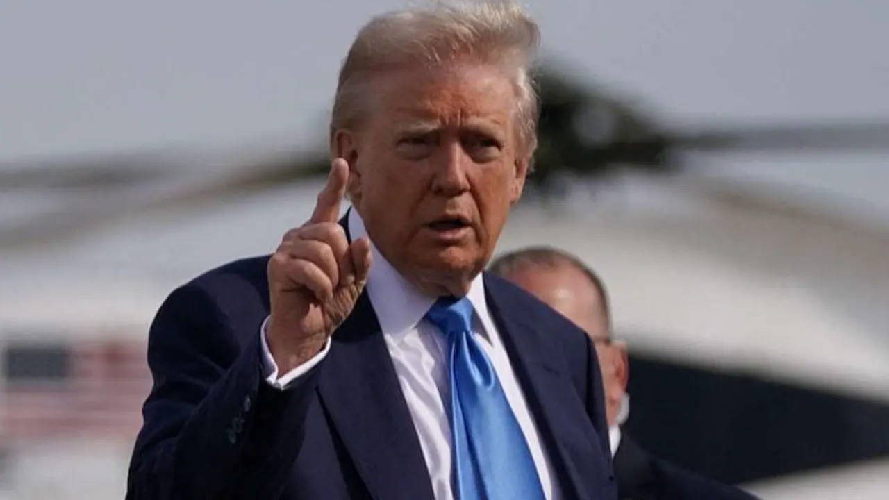 যুক্তরাষ্ট্র হুঁশিয়ারি দিচ্ছে: হরমুজ প্রণালি দ্রুত না খোলার শর্তে ইরানের ওপর হামলার সম্ভাবনা