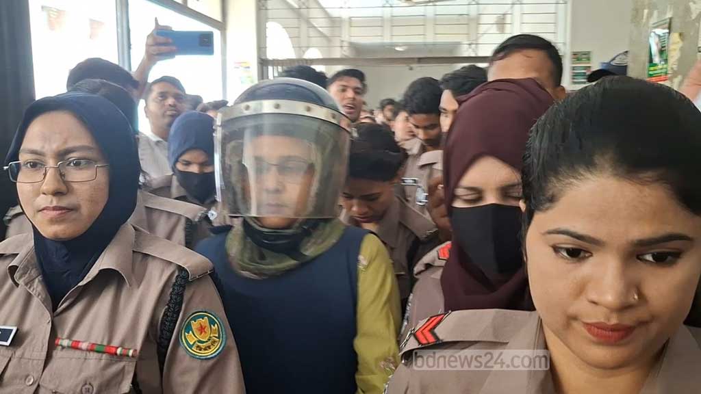 তেজগাঁওয়ের নাশকতার মামলায় সাবেক এমপি বুবলীকে গ্রেপ্তার দেখানোর আদেশ