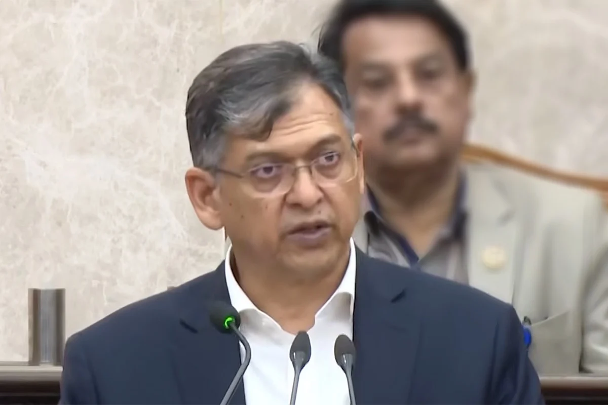 মানবাধিকার রক্ষা করে পুলিশকে জনবান্ধব হওয়ার নির্দেশ স্বরাষ্ট্রমন্ত্রীর