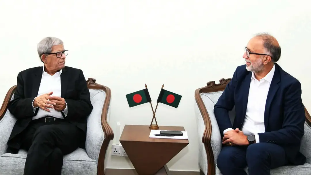 প্রকল্প বাস্তবায়নে দীর্ঘসূত্রিতা পরিহার ও কাজের মান নিশ্চিত করার নির্দেশ স্থানীয় সরকার মন্ত্রীর