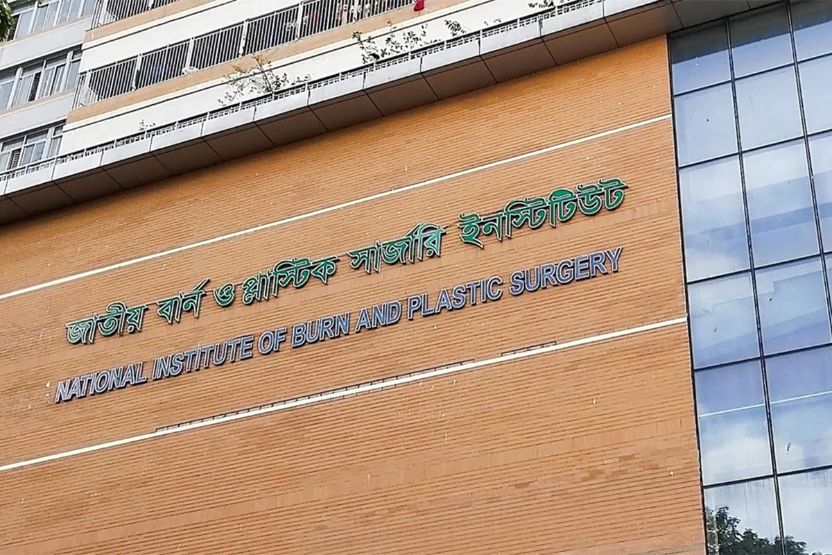 রাজধানীর কদমতলীতে গ্যাস সিলিন্ডার বিস্ফোরণে একই পরিবারের পাঁচজন দগ্ধ