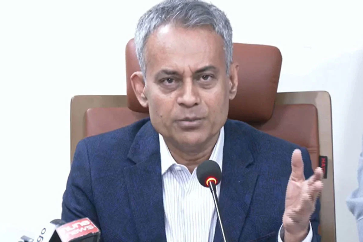 ঈদযাত্রা নির্বিঘ্ন করতে সোমবার থেকে বিশেষ ট্রেন চালু