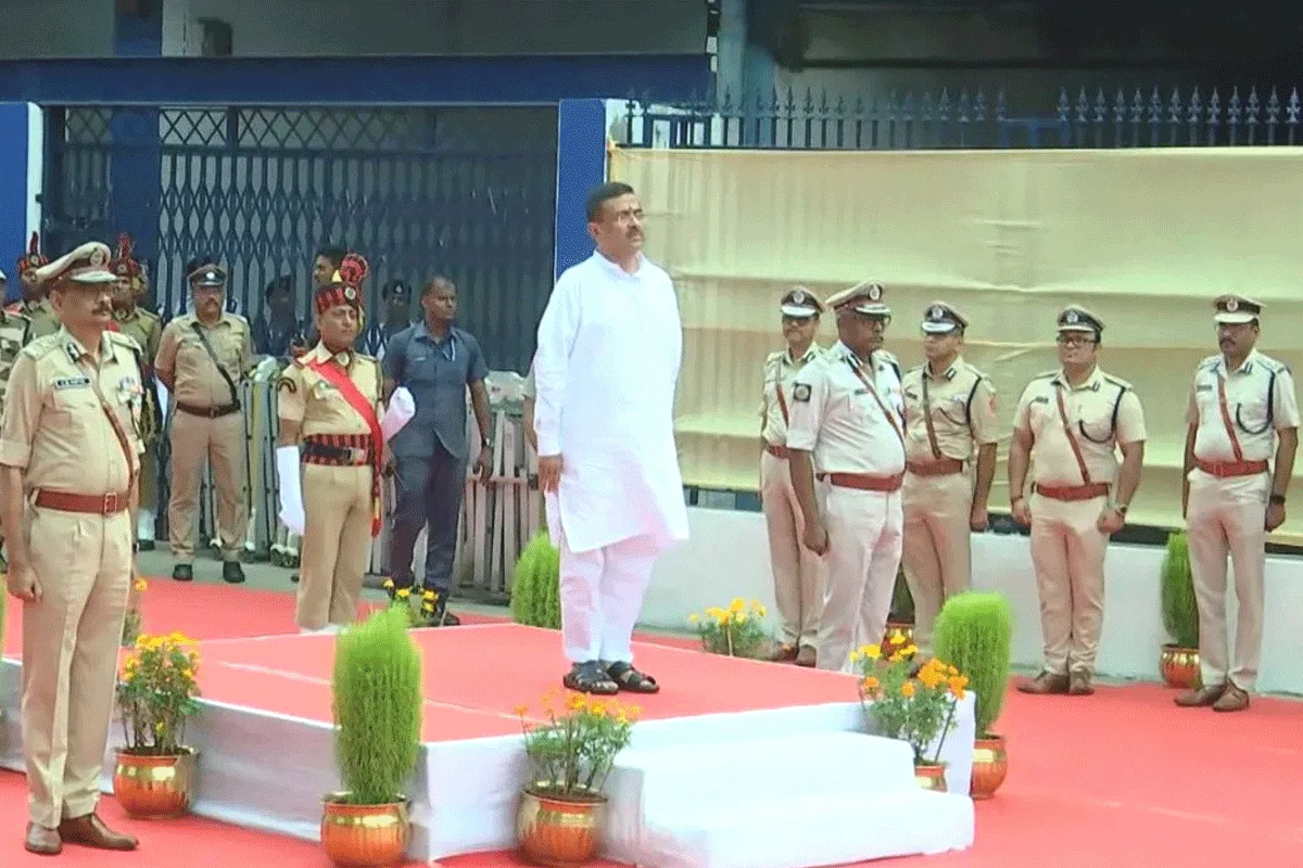 শুভেন্দু অধিকারীর প্রথম নবান্ন সফর: নতুন সরকারের প্রশাসনিক কার্যক্রম শুরু